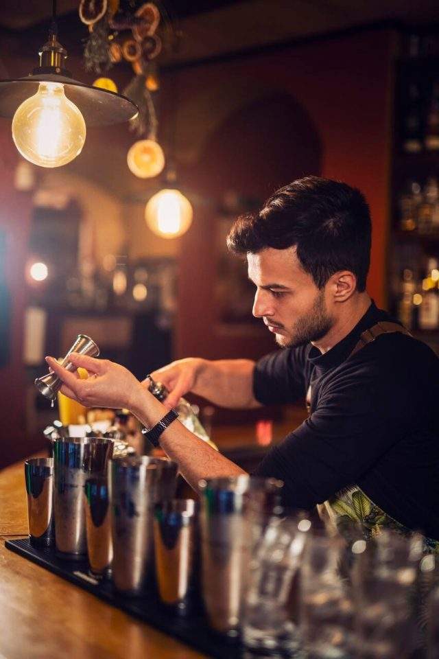 Best Bars in Rabat // Beers Cocktails Pubs