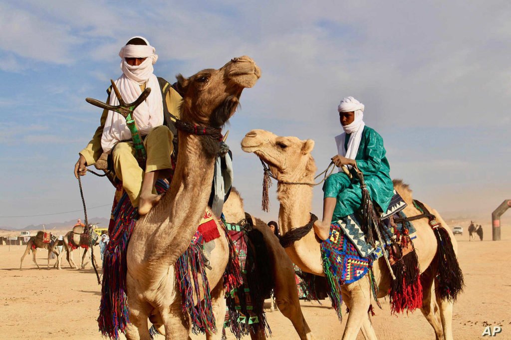 Tuareg (Desert Nomads) // Find Out About The Tuaregs, Their History ...