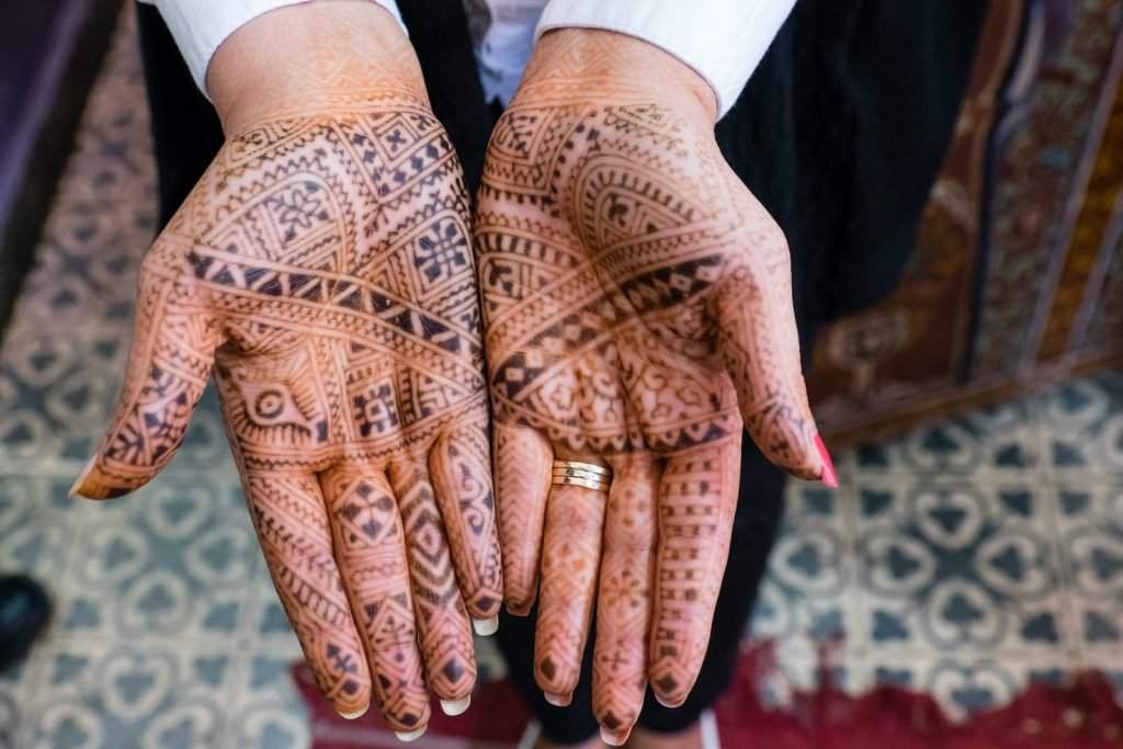 henna tattooers